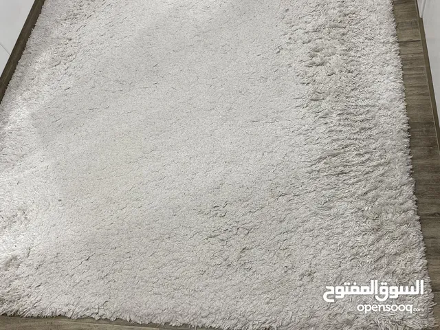 سجاده صوف ناعم أستعمال خفيف جدأ كالجديدة