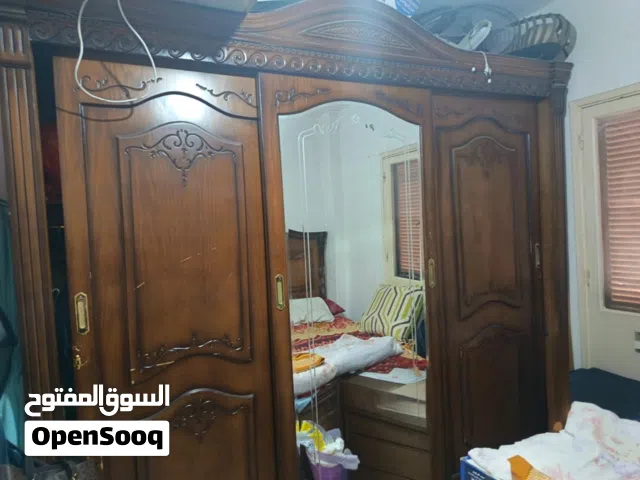 غرفه نوم بحاله جيده للبيع