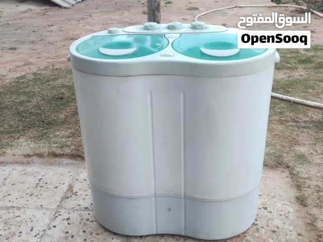 غسالة جوارب وملابس داخلية