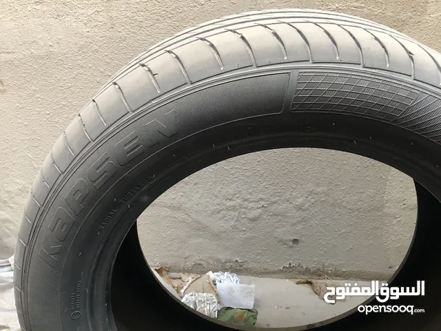 للبيع اربع كفرات Kapsen استعمال 6 شهور حط سعرك المقاس : 285/50/20