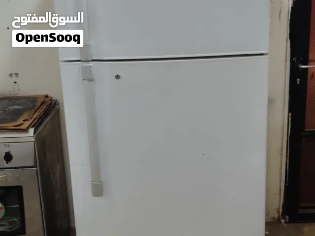 نبيع ثلاجه هيتاشي 24 قدم بحاله ممتازه حجم كبير بحاله ممتازه استخدام معا التوصل التشغيل والكفاله تبري