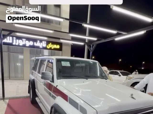 1991 نيسان باترول Standard