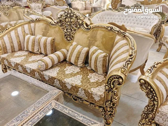تخم ملكي رئاسي يوجد توصيل