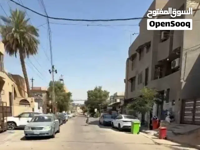 285 m2 3 Bedrooms Townhouse for Sale in Baghdad Karadah