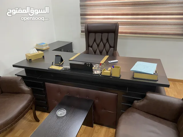 اثاث مكتبي للبيع