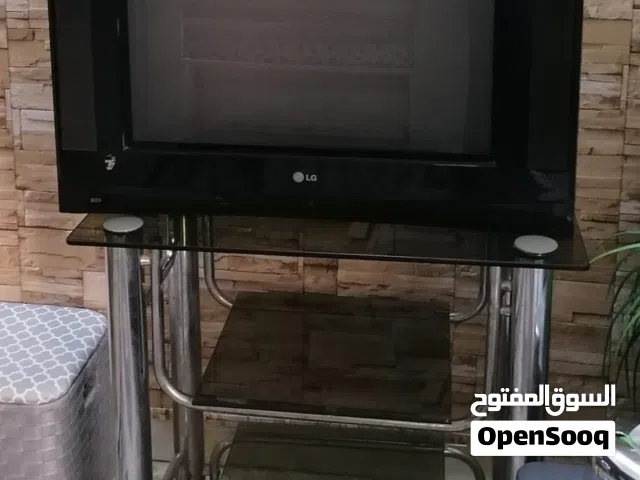 تلفاز LG  مع ميز