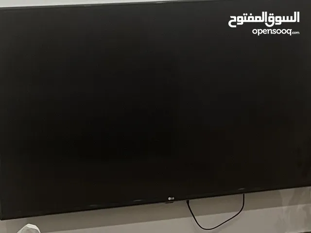 LG Smart 42 inch TV in Basra