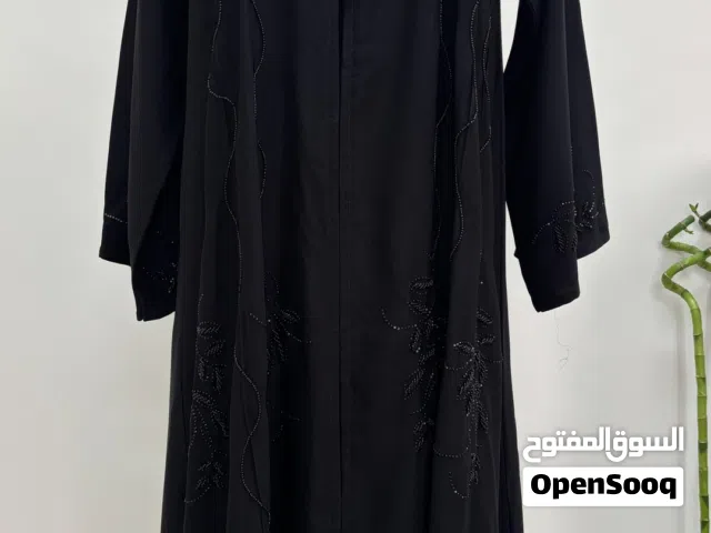 عباية سوداء