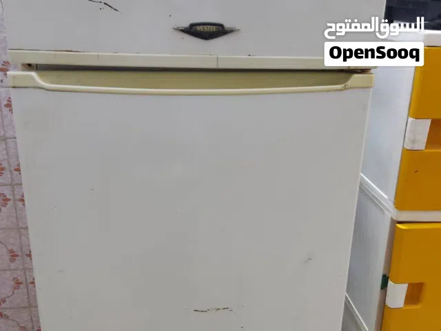 ثلاجة مستعملة للبيع