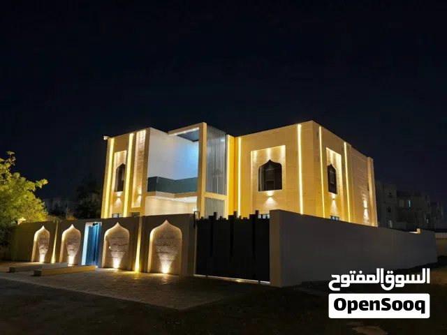 570 m2 More than 6 bedrooms Townhouse for Sale in Al Batinah Sohar