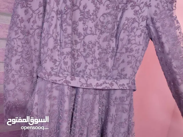 فستان سواريه للمحجبات لون بنفسجي نمره 42 مستعمل