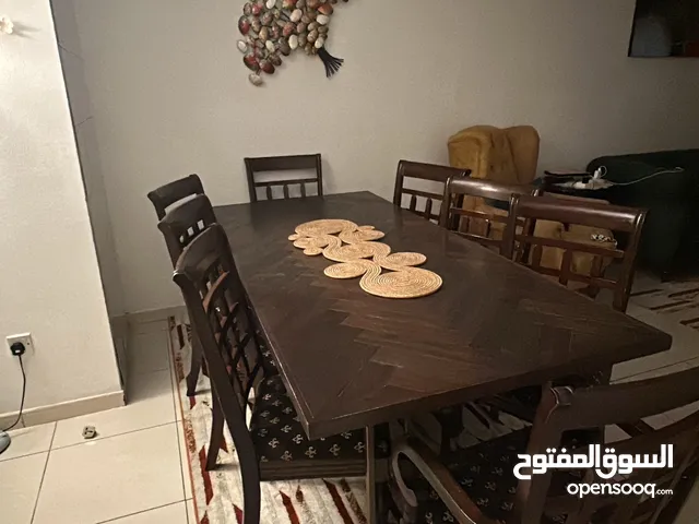 Table for family with delivery