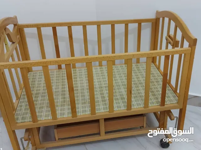 سرير نوم للأطفال