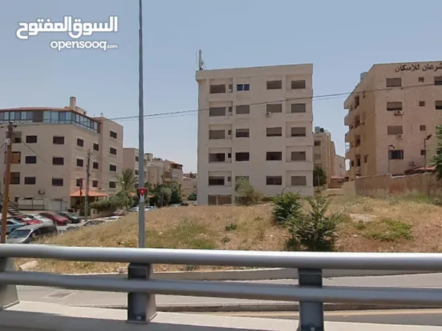 أرض تجارية للبيع في منطقة الشميساني – مساحة 771 متر مربع – تقع على شارعين، أحدهما الشارع الرئيسي
