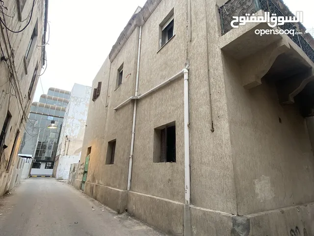 155 m2 4 Bedrooms Townhouse for Sale in Tripoli Al-Maqrif