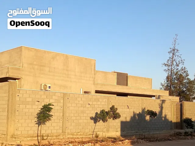400 m2 More than 6 bedrooms Villa for Sale in Benghazi Boatni