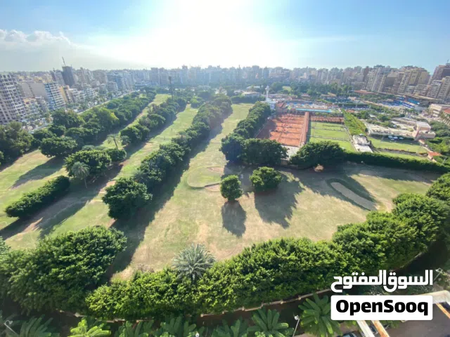 شقة فيو نادي سبورت بالكامل