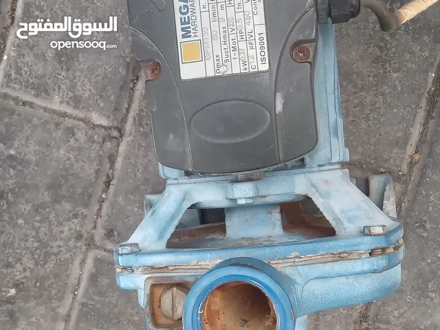 مضخة ماء نص حصان بحالة جيده جدا