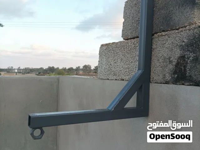 علاقة سقيطة بسعر 35 دينار فقط في الحائط مباشر بسيطة وقوية