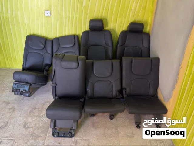 كراسي جلد أسود نظيفات نيسان باثفيندر