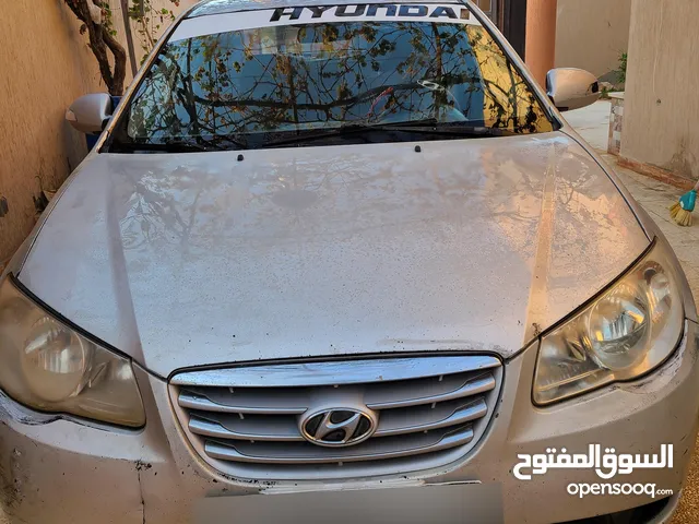 Used Hyundai Avante in Tripoli