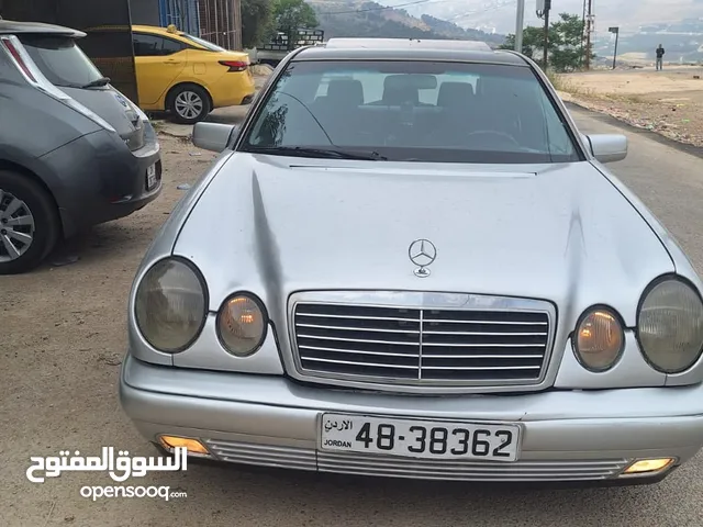 Mercedes Benz E-Class 1999 in Amman