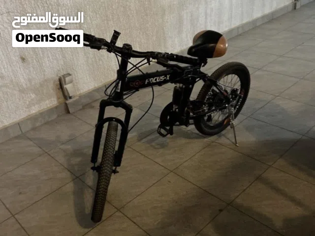 قاري للبيع 20 دينار يتسكر وينفتح