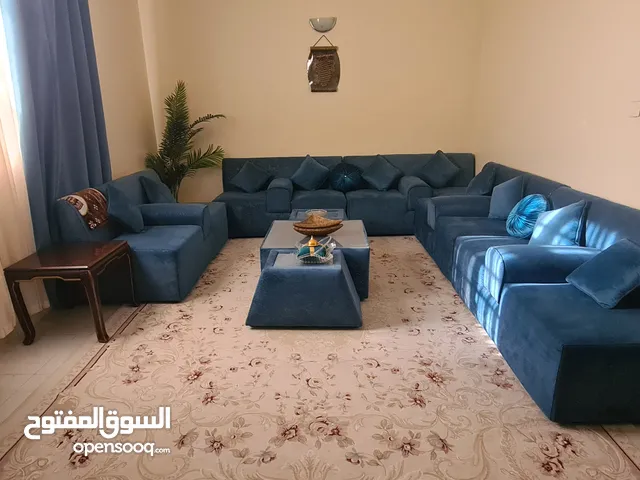 كنب وستائر