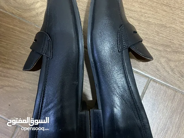 Black Comfort Shoes in Amman