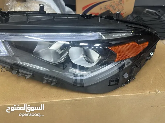 فنار يسار مرسيدس Mercedes-Benz cla250