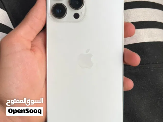 "آيفون 13 برو ماكس 256GB - حالة ممتازة وبطارية قوية"