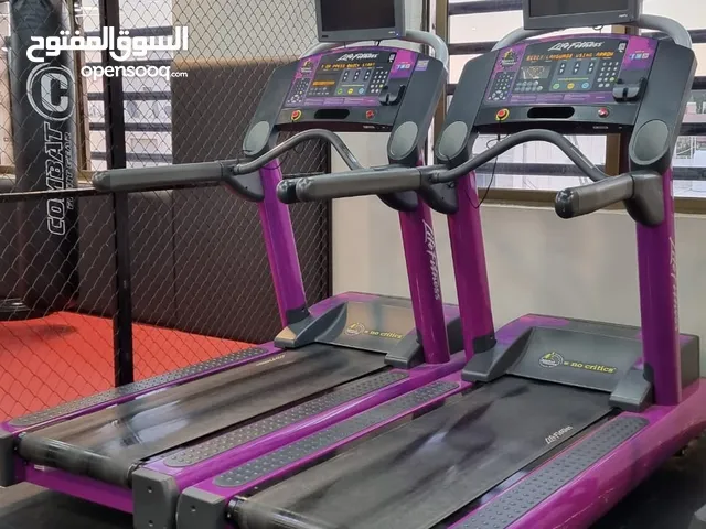 جهازين treadmill life fitness للبيع