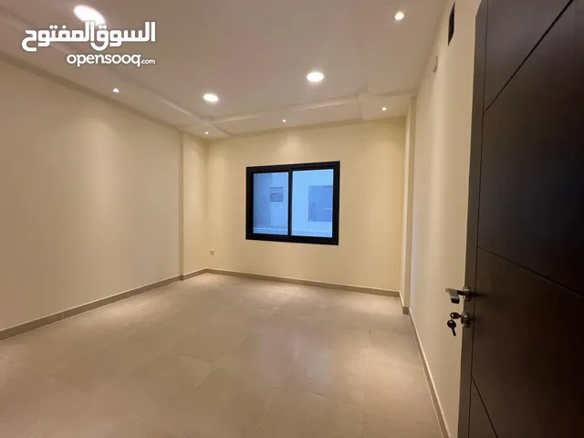 شقة سكنية فاخرة تشطيب سوبر لوكس بمساحة ممتازه