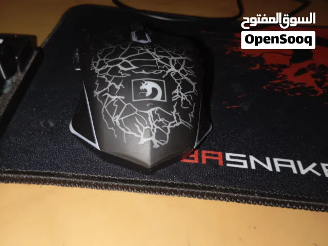 كييورد وماوس و سوني 4 وشاشه