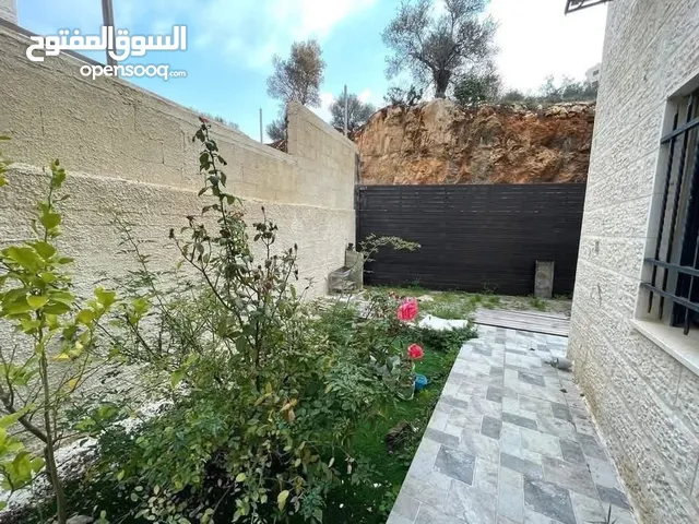 110 m2 2 Bedrooms Apartments for Sale in Ramallah and Al-Bireh Al Tira