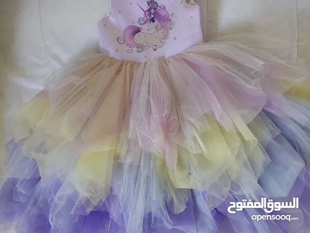 ملابس اطفال جديده و مستعمله بشكل خفيف للبيع