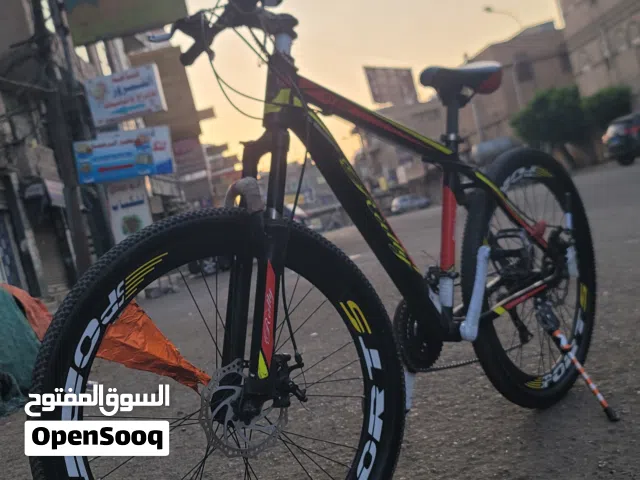دراجه هوائيه سيكل اروبي الامنيو الجنوط كروم مستخدم 5اشهر سيكل جديد نضيف