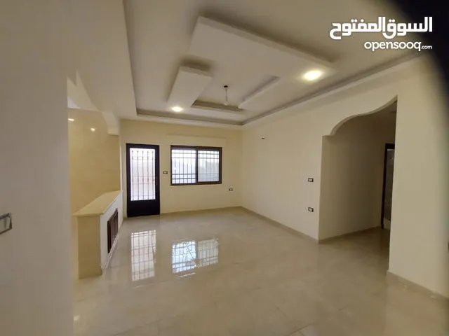 214 m2 3 Bedrooms Apartments for Sale in Amman Tabarboor