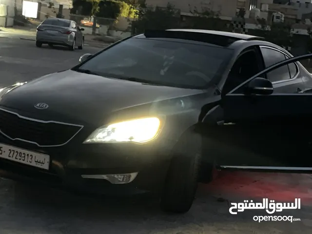 Used Kia Cadenza in Tripoli