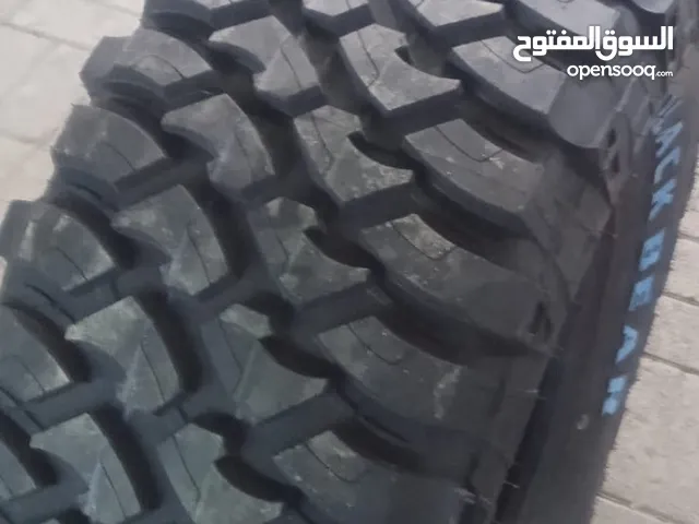 Black Bear 15 Tyre & Rim in Muscat