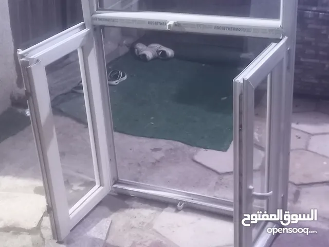 للبيع شباكpvcانواع تركي قياس الشباك الارتفاع 137سم والعرض 96سم