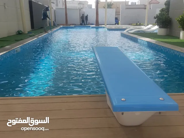 تصميم مسابح للفلل البنايات وتنسيق الحداىق وبناءالملاحق والفلل والصيانة