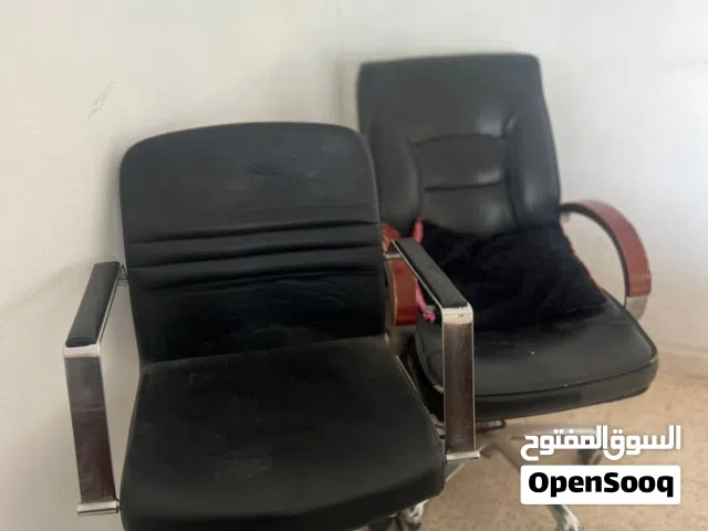 طاولة لوح و كراسي