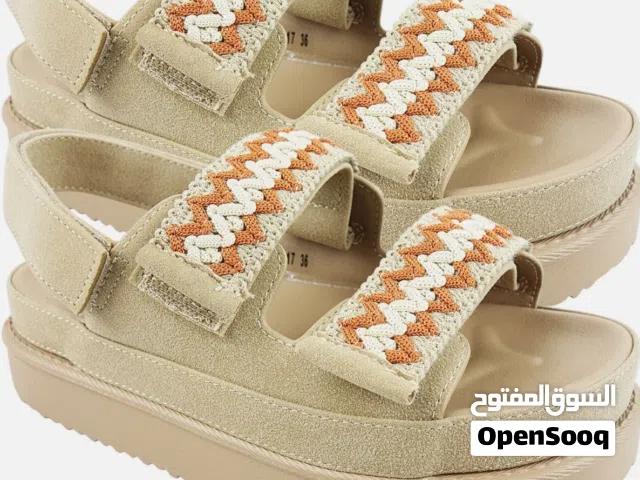 حذاء رياضي نسائي سهل الارتداء بتصميم مبطن، من موليكا - أسود مقاس 36 صنع في البرازيل