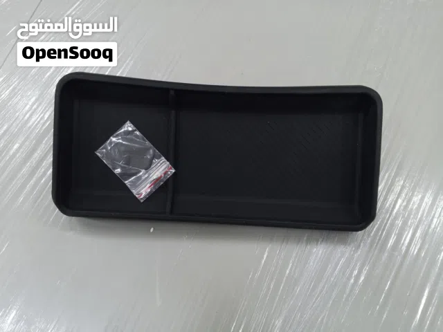 اكسسوارات تسلا