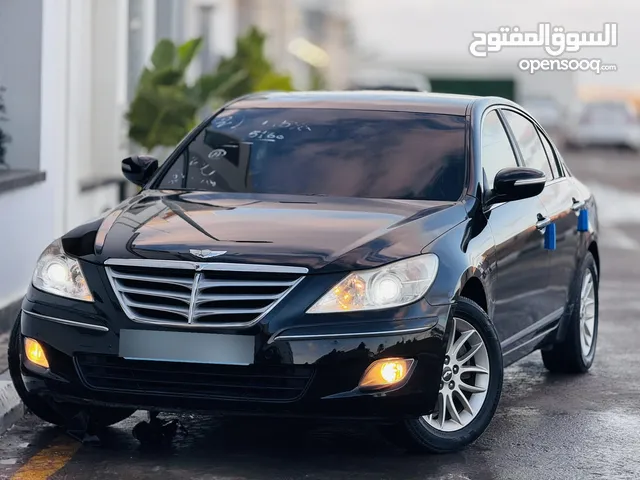 Used Genesis GV60 in Tripoli