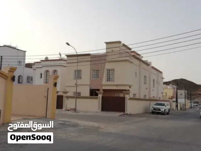 265 m2 More than 6 bedrooms Townhouse for Sale in Muscat Amerat