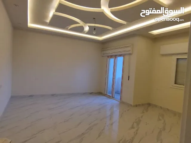 250 m2 4 Bedrooms Apartments for Sale in Tripoli Hay Demsheq