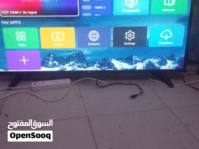 شاشة تلفزيون سمارت مستعملة شبه جديدة