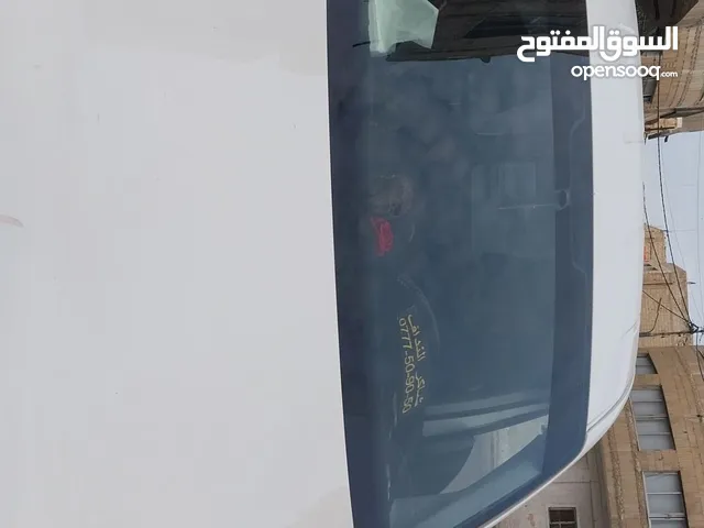 Used Volkswagen Caddy in Zarqa